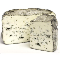 Chilled Cheese  Persille De Chevre Fermier      Les Freres Marchand